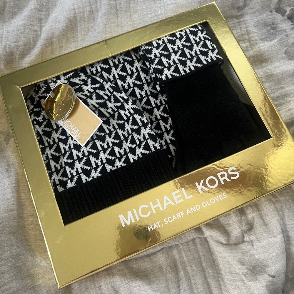Michael Kors hat, scarf and gloves set